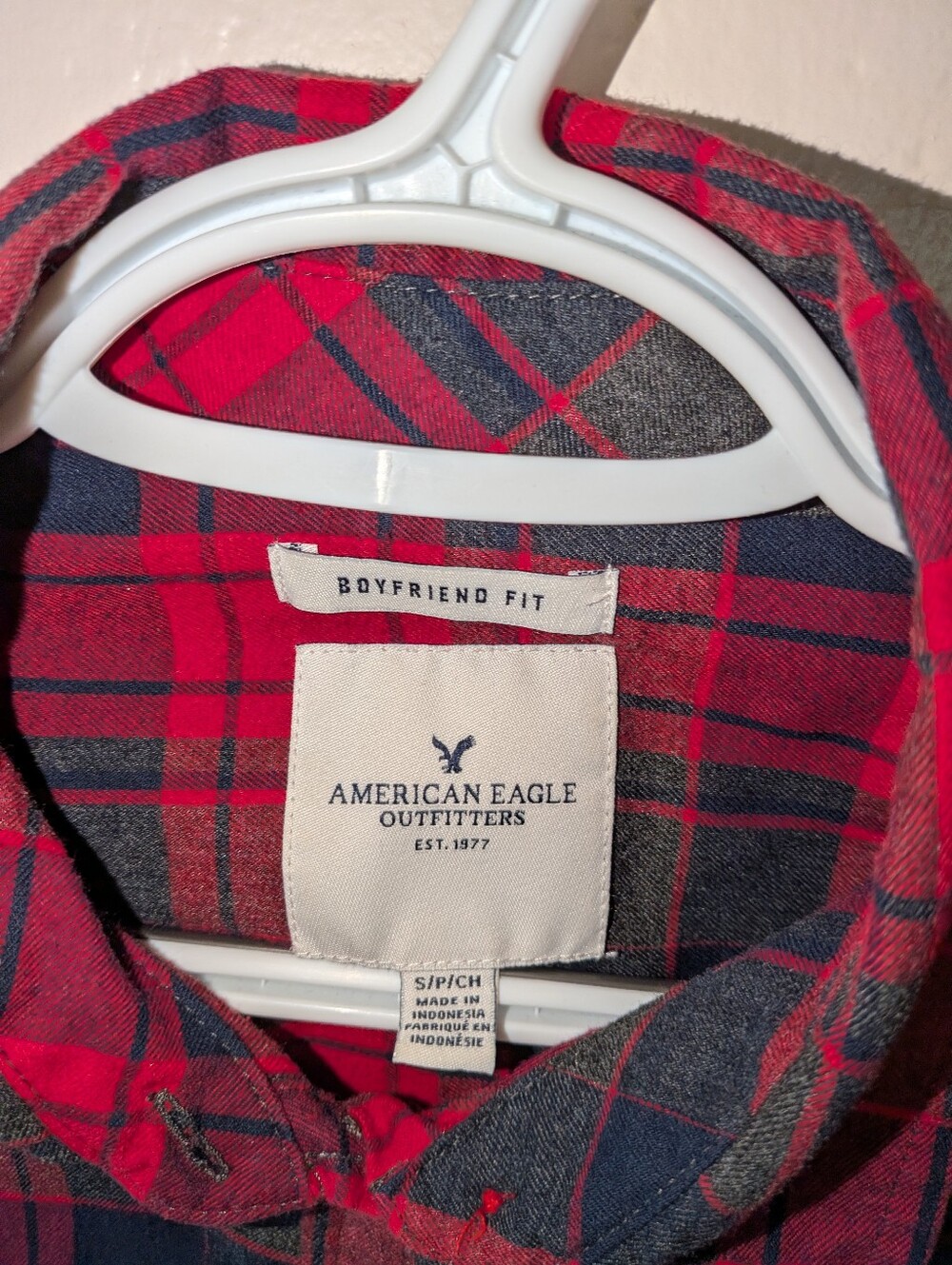American Eagle Women's Red & Black Plaid Button-Up Shirt - Picture 4 of 4